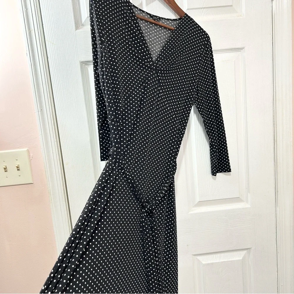 Talbots Black Polka Dot Long-Sleeve Wrap-Style Dress. Stretchy. Tie Waist Sz 10 - Picture 2 of 6